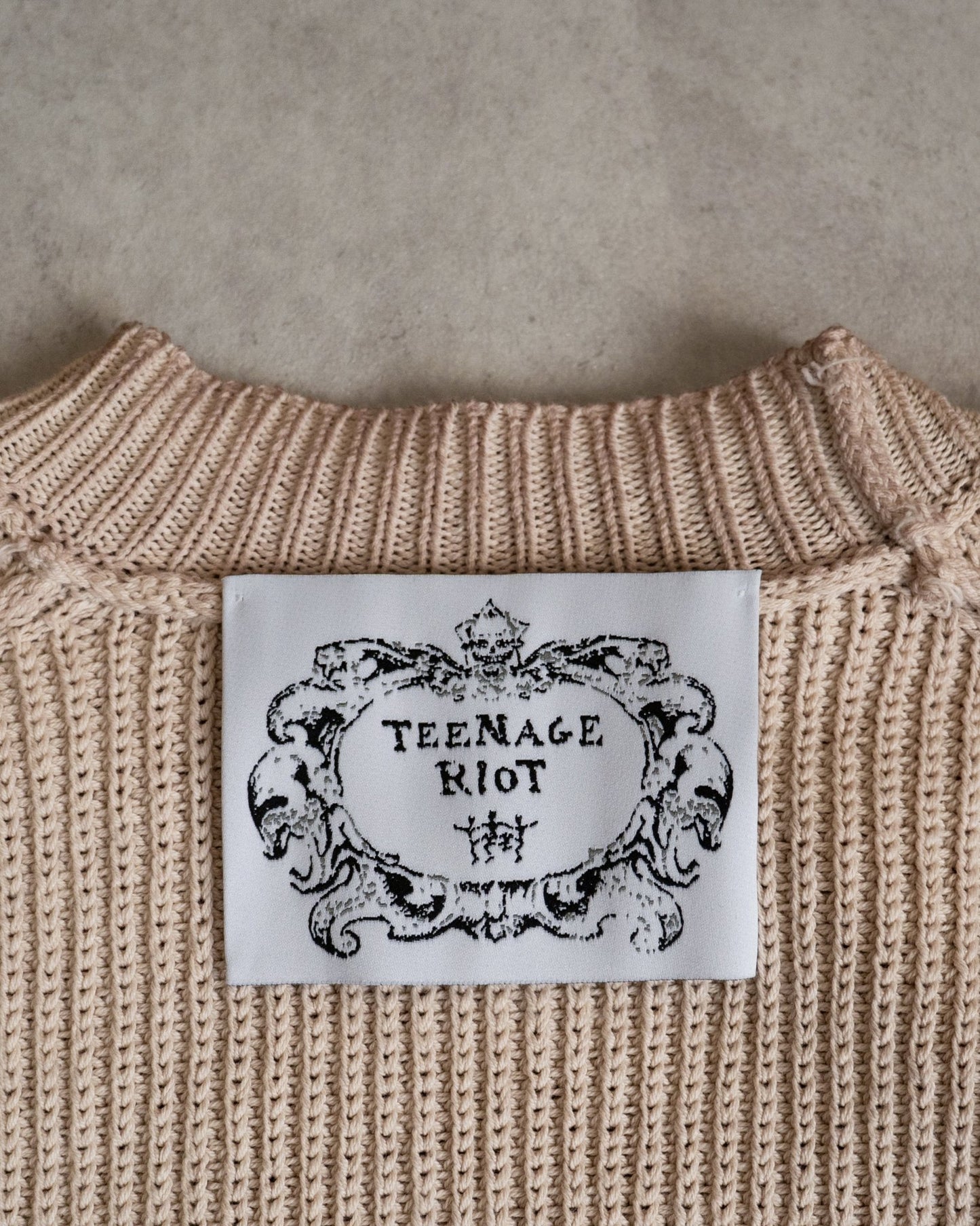 TEENAGE RIOT REVERSIBLE KNIT - WRONGSOCIETY